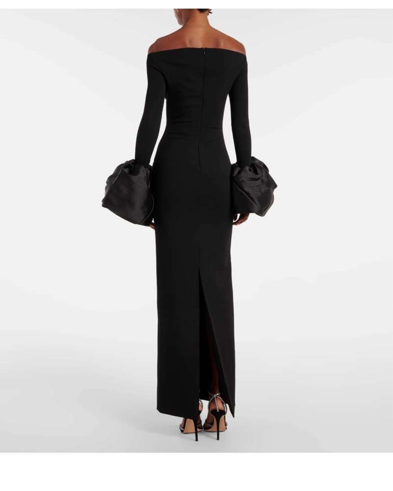 SOLACE LONDON Talia off-shoulder crêpe g - Image 2