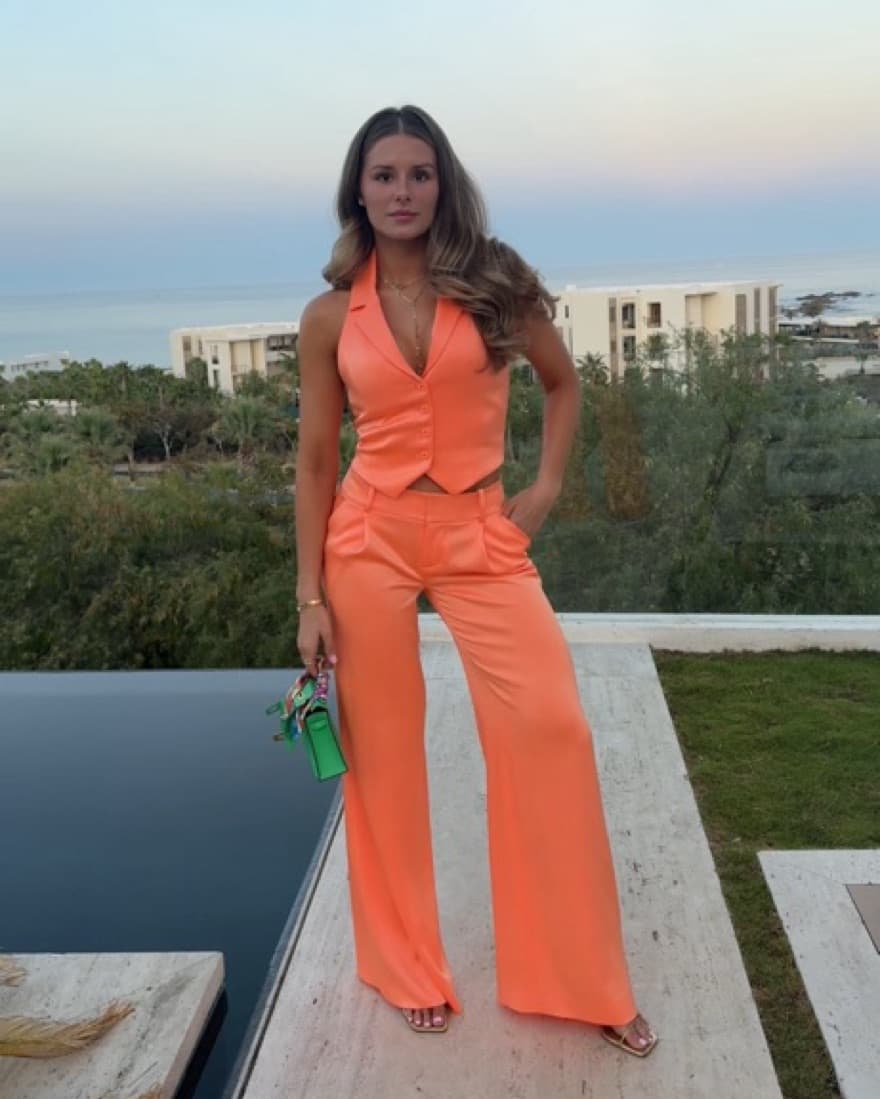 AMBER COLLARED VEST & ERIC LOW RISE PANT - Image 1