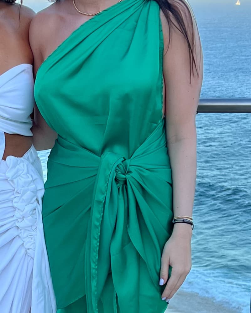 One-Shoulder Green Cocktail Dress - Image 2