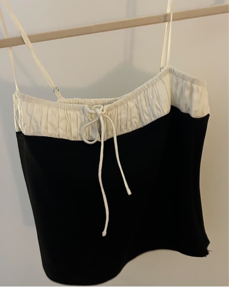 Reformation Sadie Knit Top - Image 4