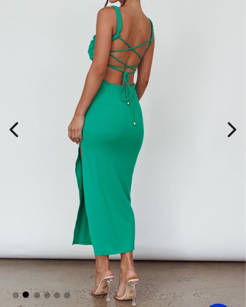 Elegant Emerald Green Maxi Dress - Image 2