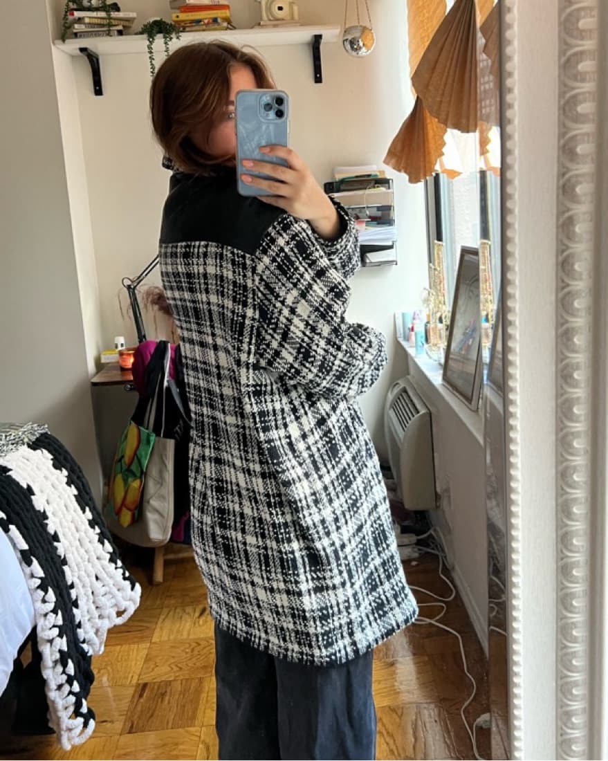 Black & White Plaid Tweed Jacket - Image 3