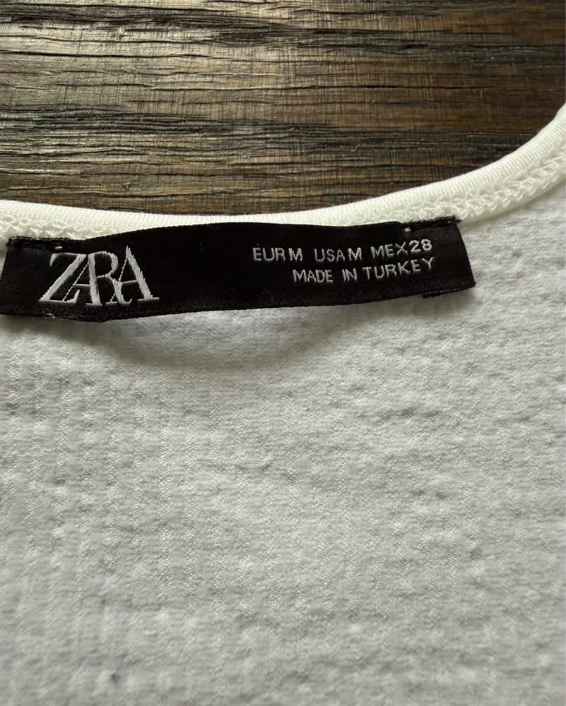 Soft & Versatile White Tank Top - Image 2
