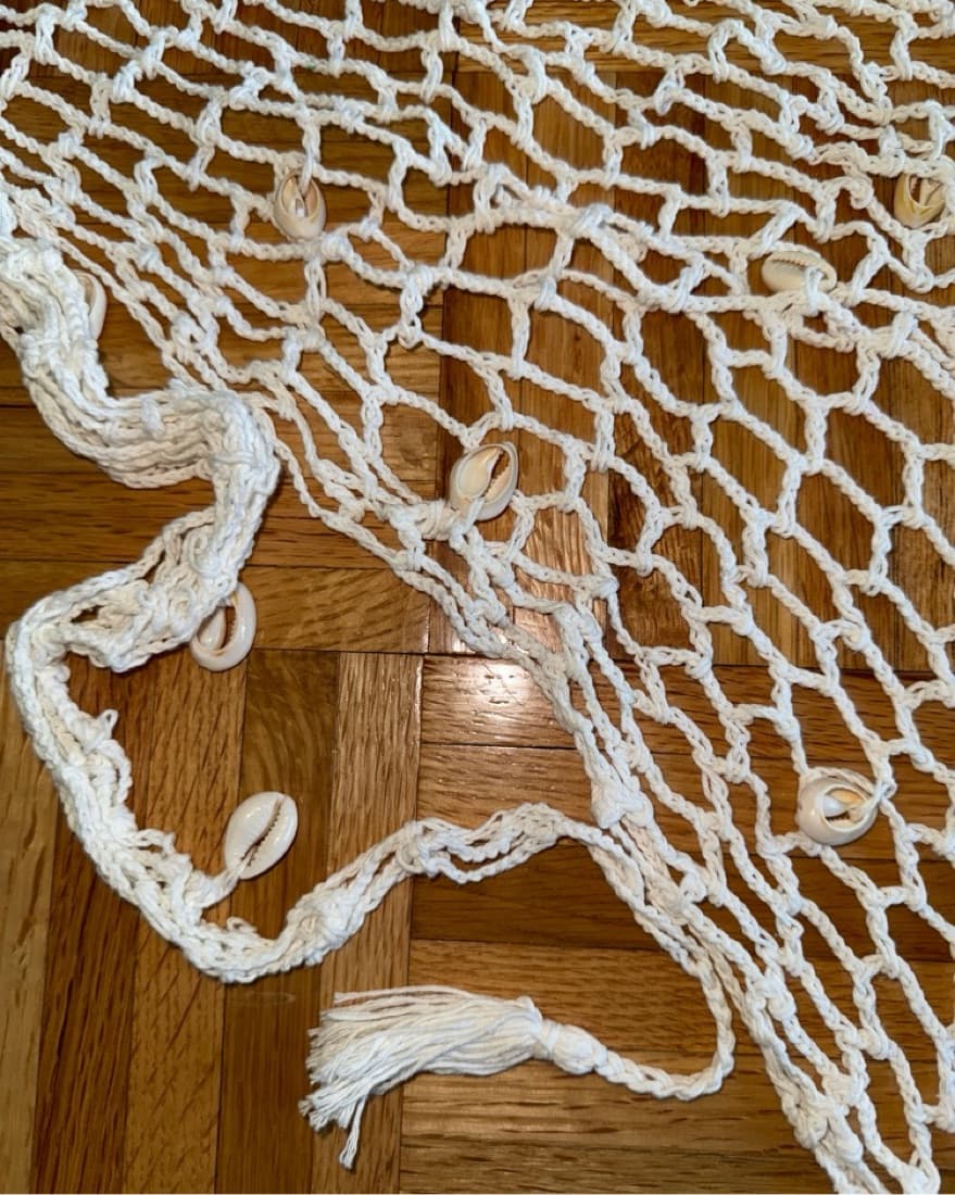 Crocheted Seashell Bikini & Mermaid Wrap - Image 5