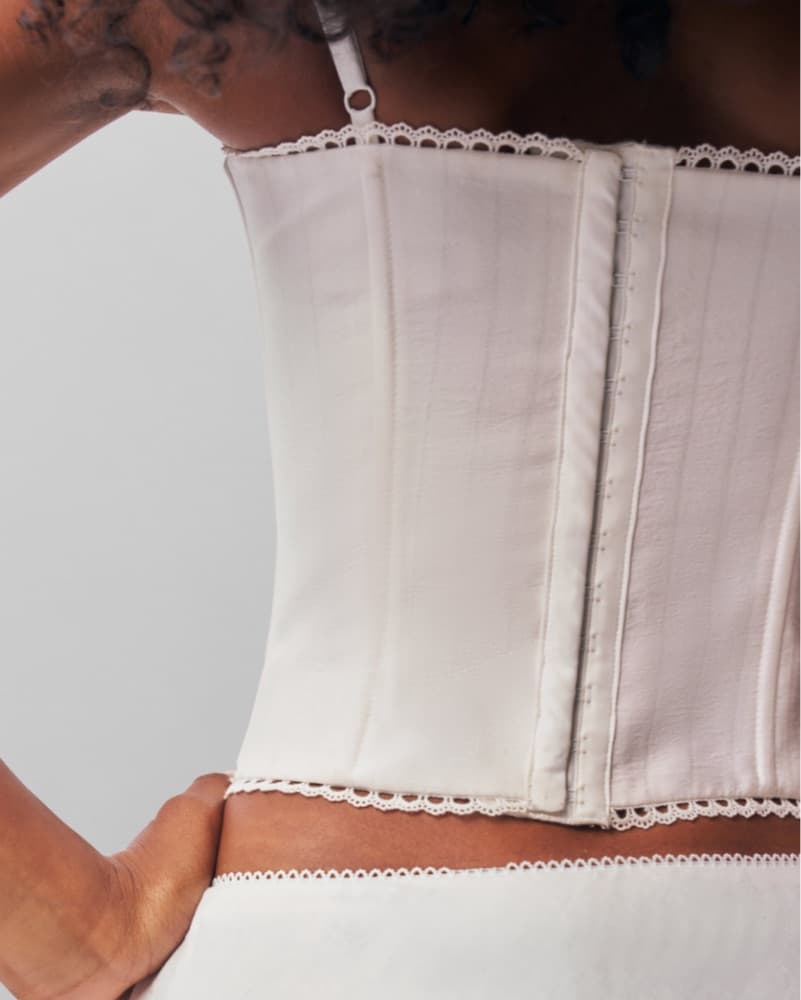 Guizio Lace Up Scallop White Corset Top - Image 2