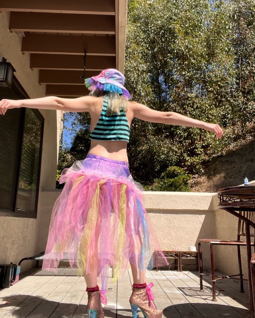 jelly fish skirt  - Image 1