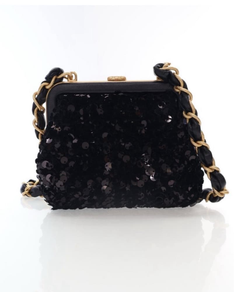Chanel Sequin Bow Bag W Chain - Image 2