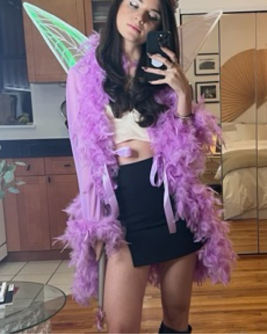 Screaming Mimis Vintage Feather Robe - Image 4