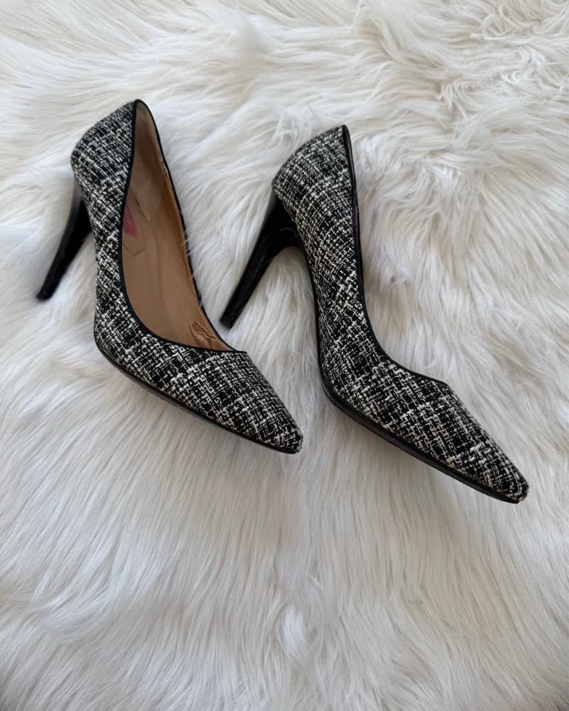 Isaac Mizrahi black and white tweed pump - Image 4