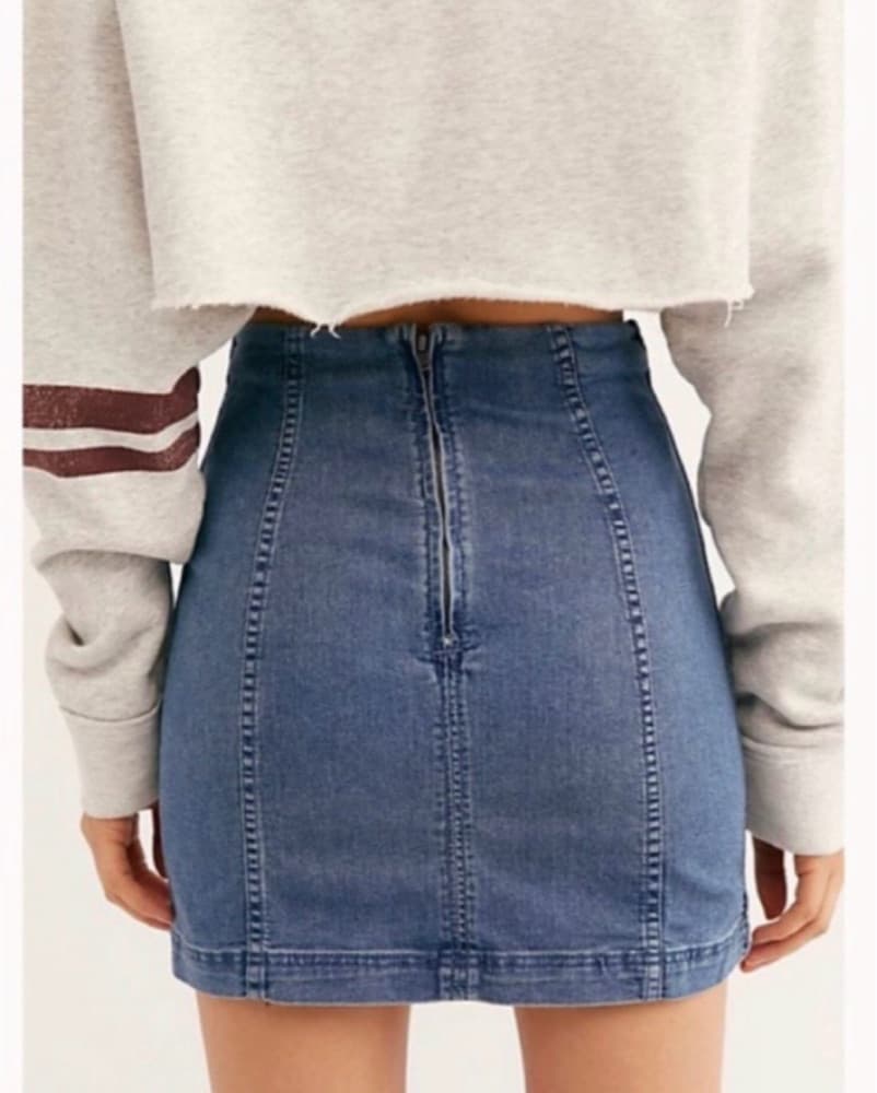 Free People Demin Mini Skirt - Image 3