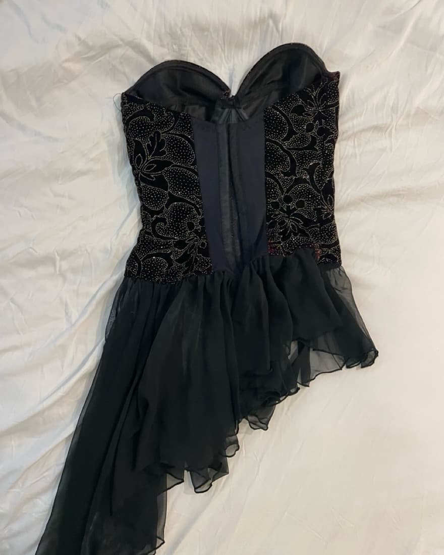Trashy lingerie Corset With sheer Skirt  - Image 4