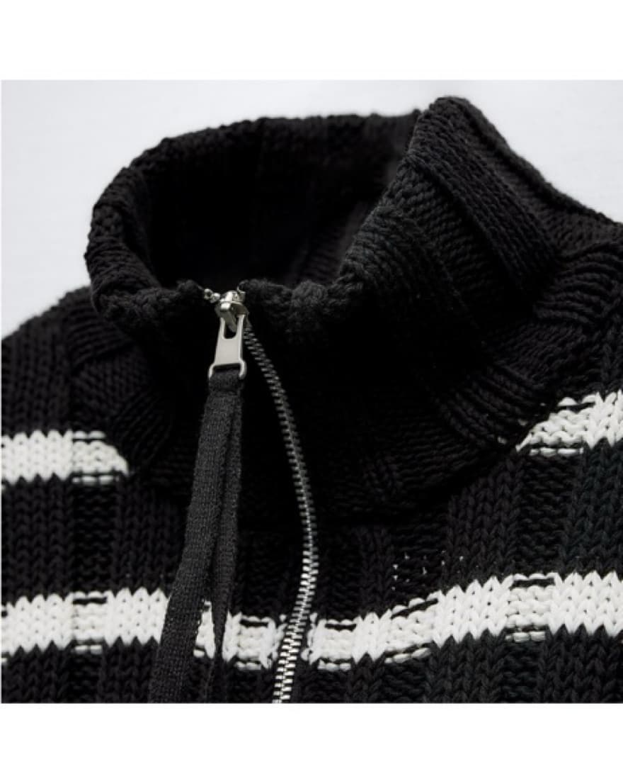 Striped Cropped Turtleneck Sweater - Image 4