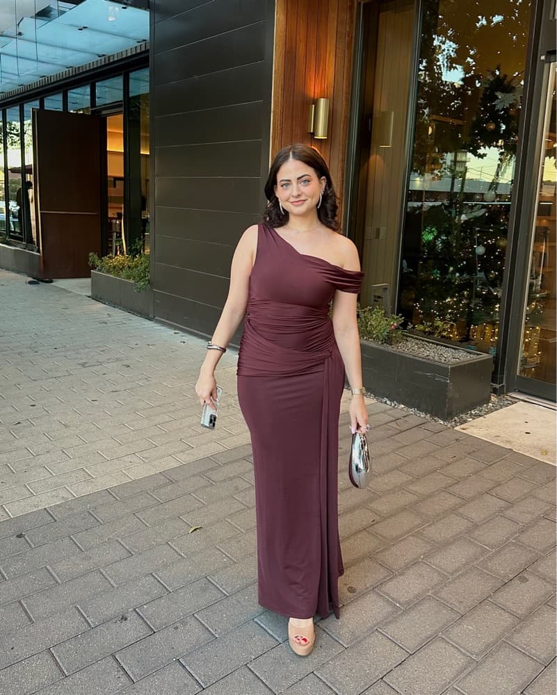 One-Shoulder Burgundy Gown - Image 1