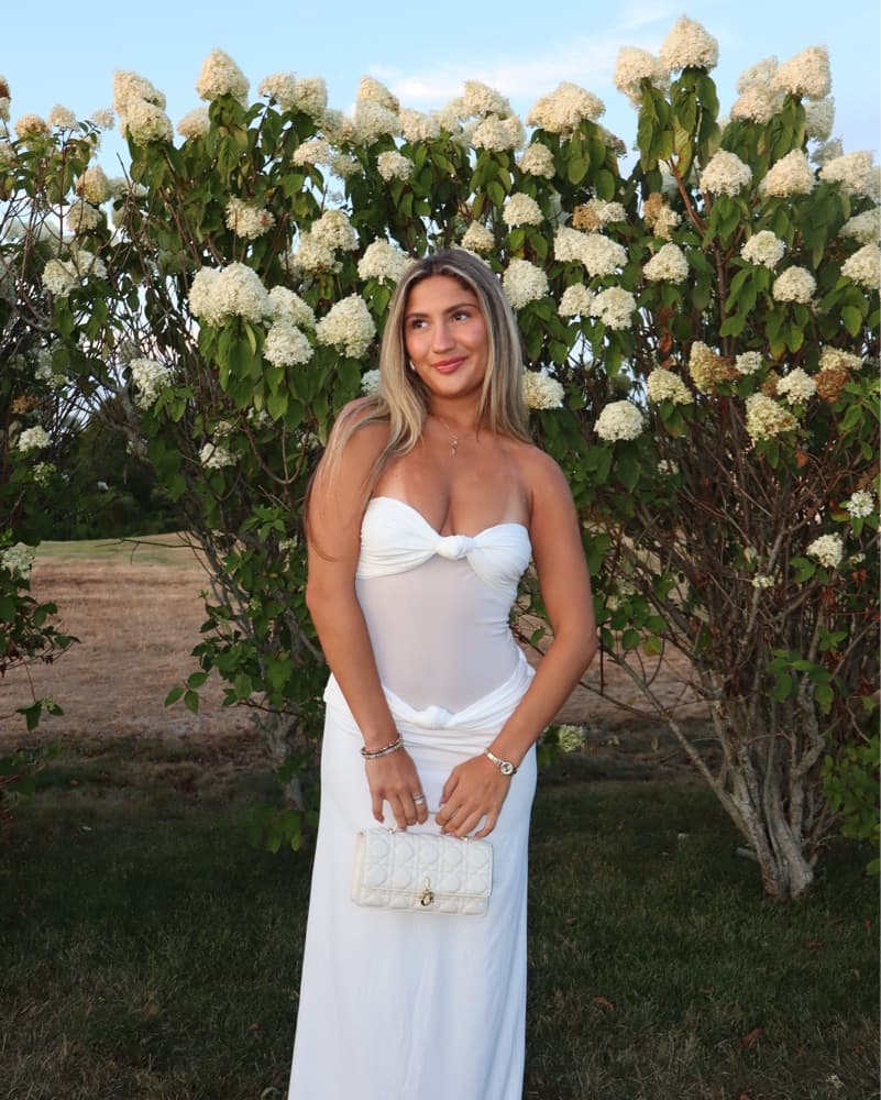 Elegant White Maxi Dress - Image 1