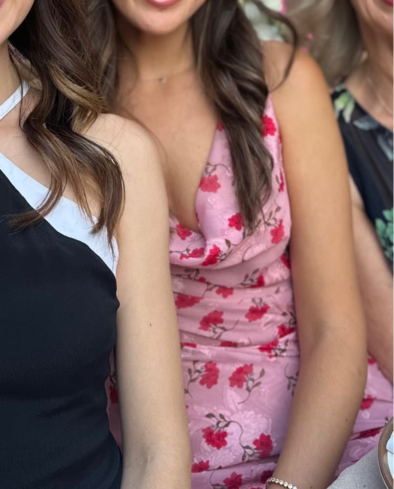 Pink Dress With Embroidered Flower Detai - Image 3