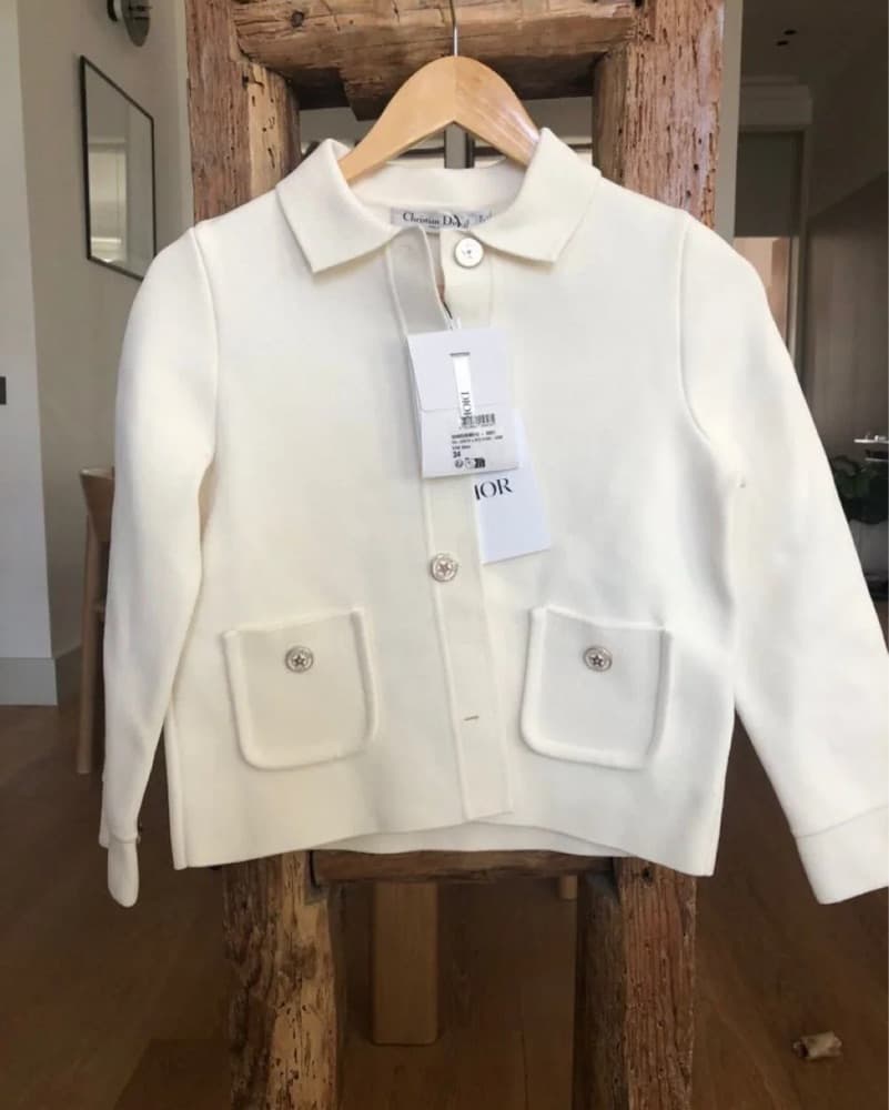 Elegant Cream Cropped Jacket - Image 2