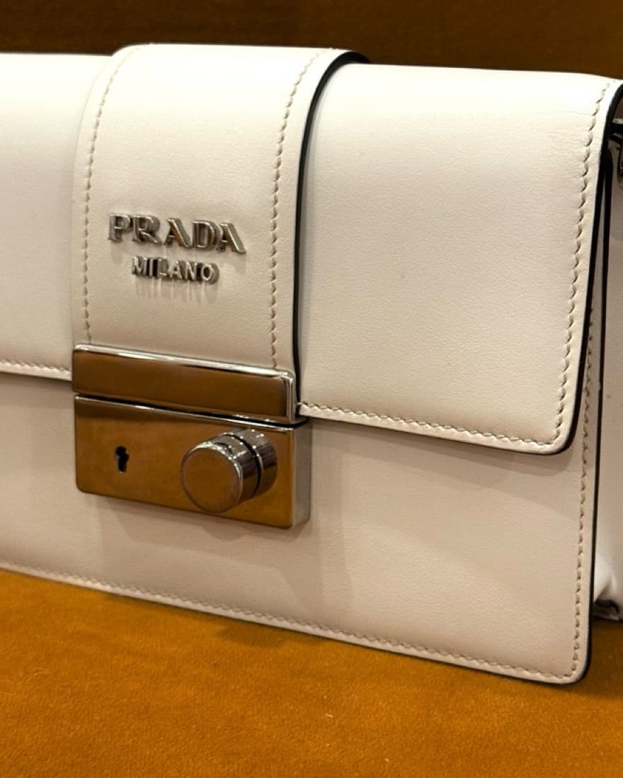 Prada small Leather Pouch - Image 3