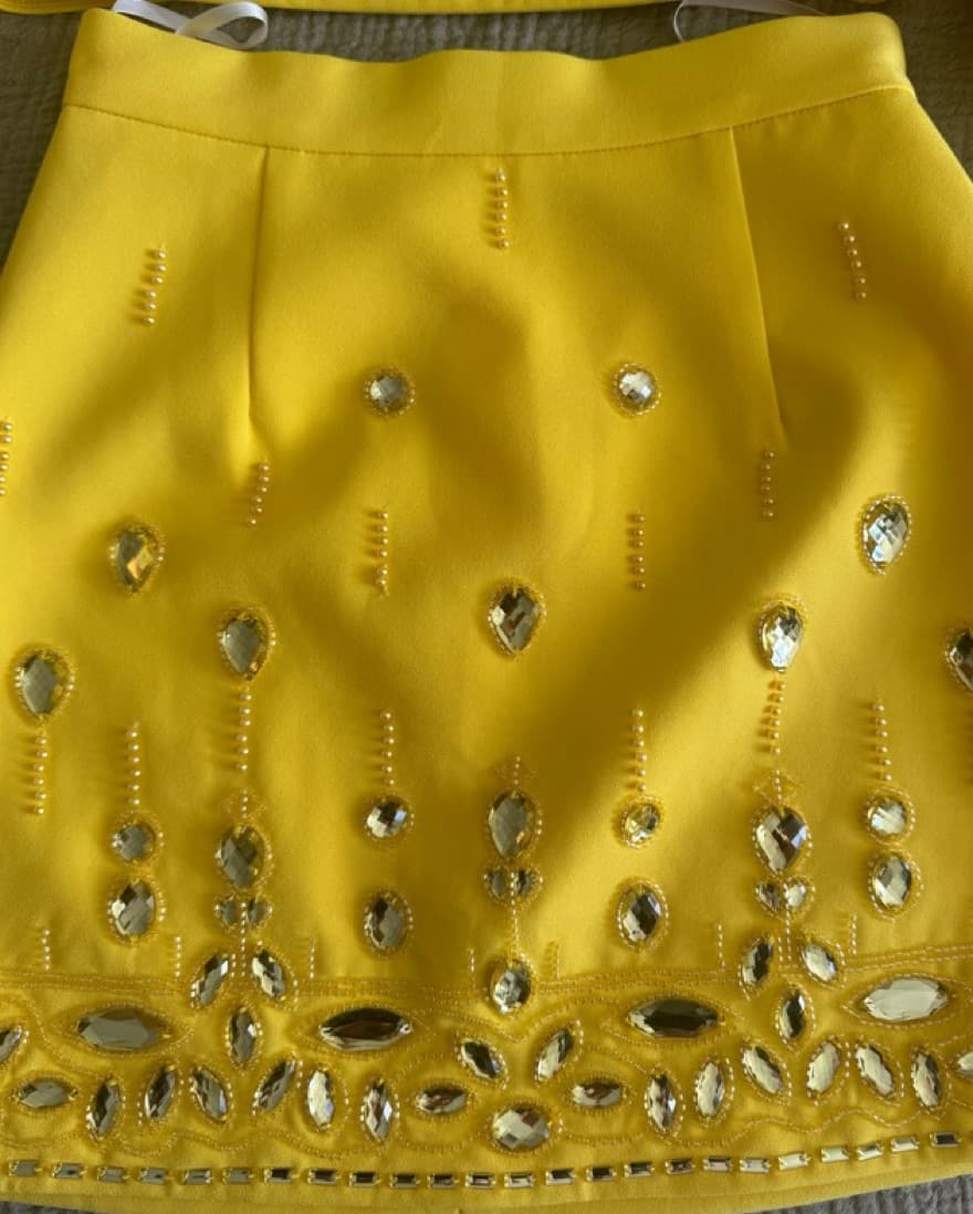Beautiful Yellow Stoned Set  - Image 3