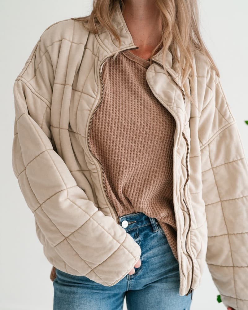 Listicle Beige Quilted Puffer Jacket - Image 4