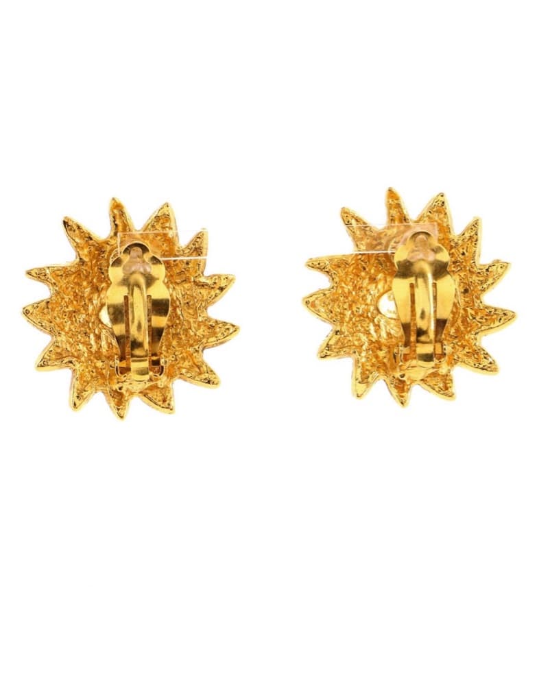 Chanel Vintage Gold Leo Clip Earrings - Image 2