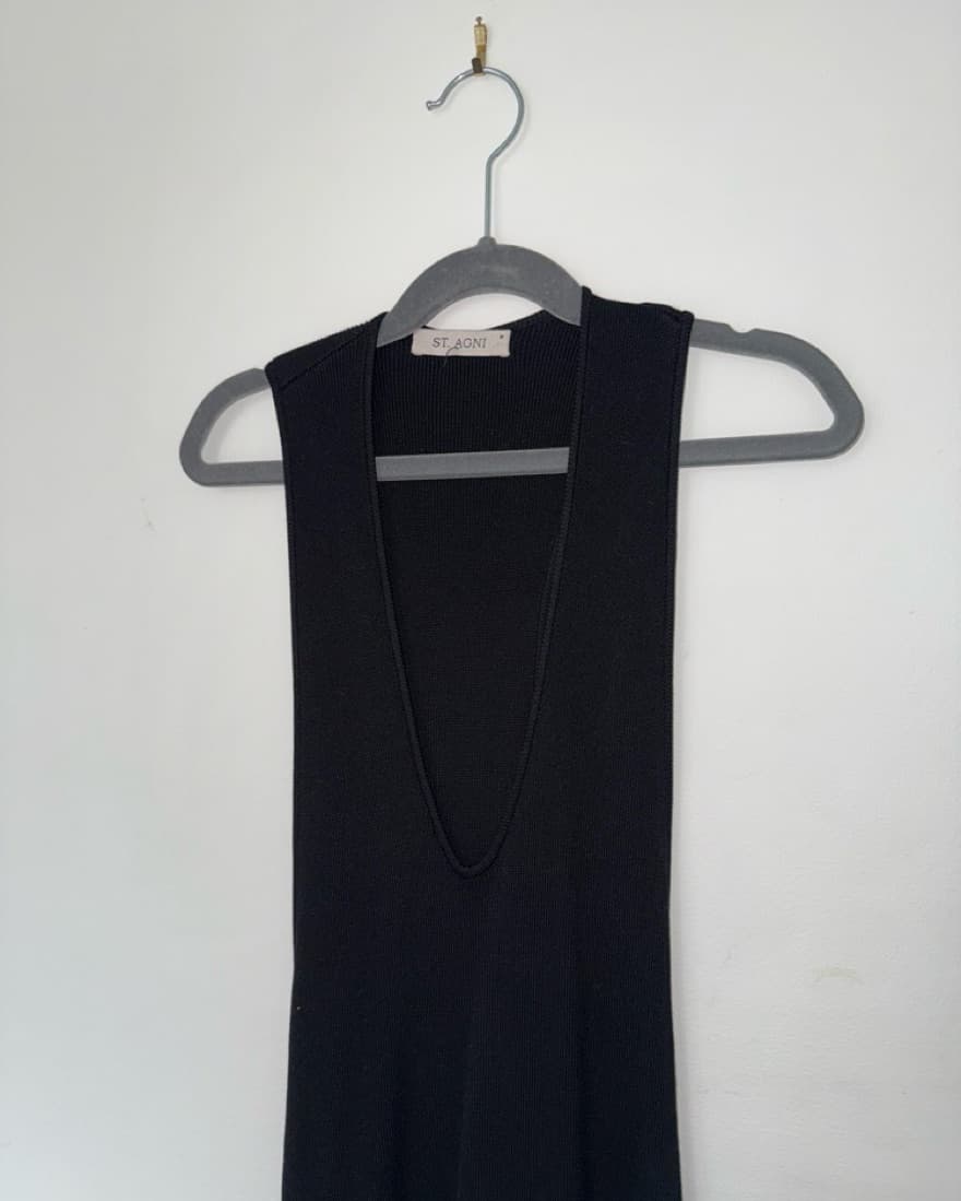 Sleeveless Black Maxi Dress - Image 3