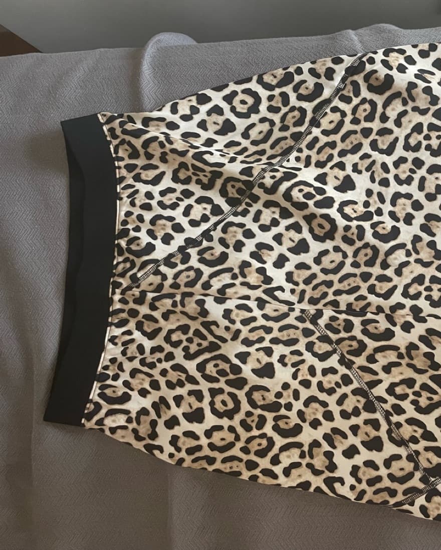 Hampton’s Chic: Vintage Dolce + Gabbana - Image 2