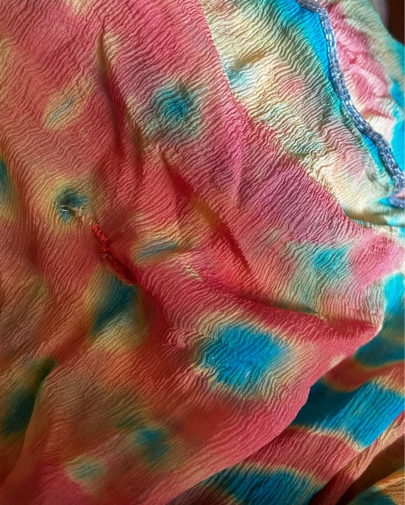 VINTAGE CRYSTAL SILK DRESS - Image 4