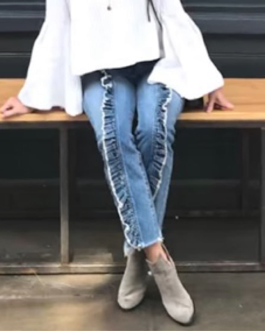 Carmar Ruffle Jeans - Image 3