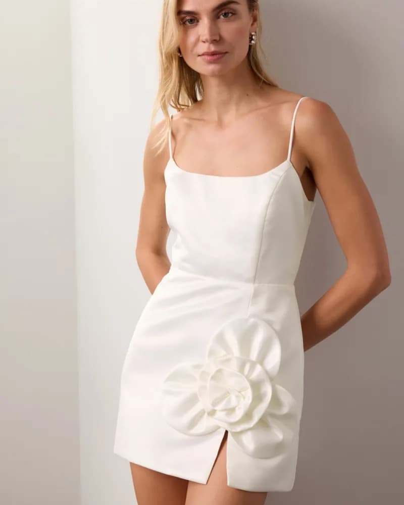 Chic White Cocktail Dress - Image 3