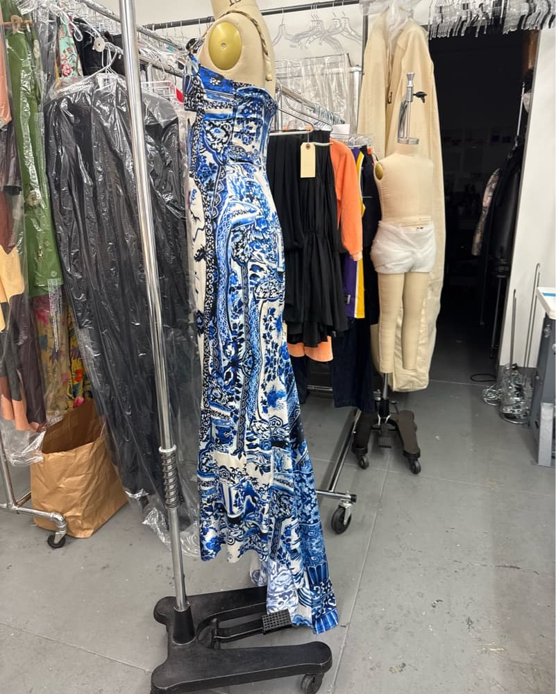 Roberto Cavalli 2005 Ming Vase Gown - Image 3