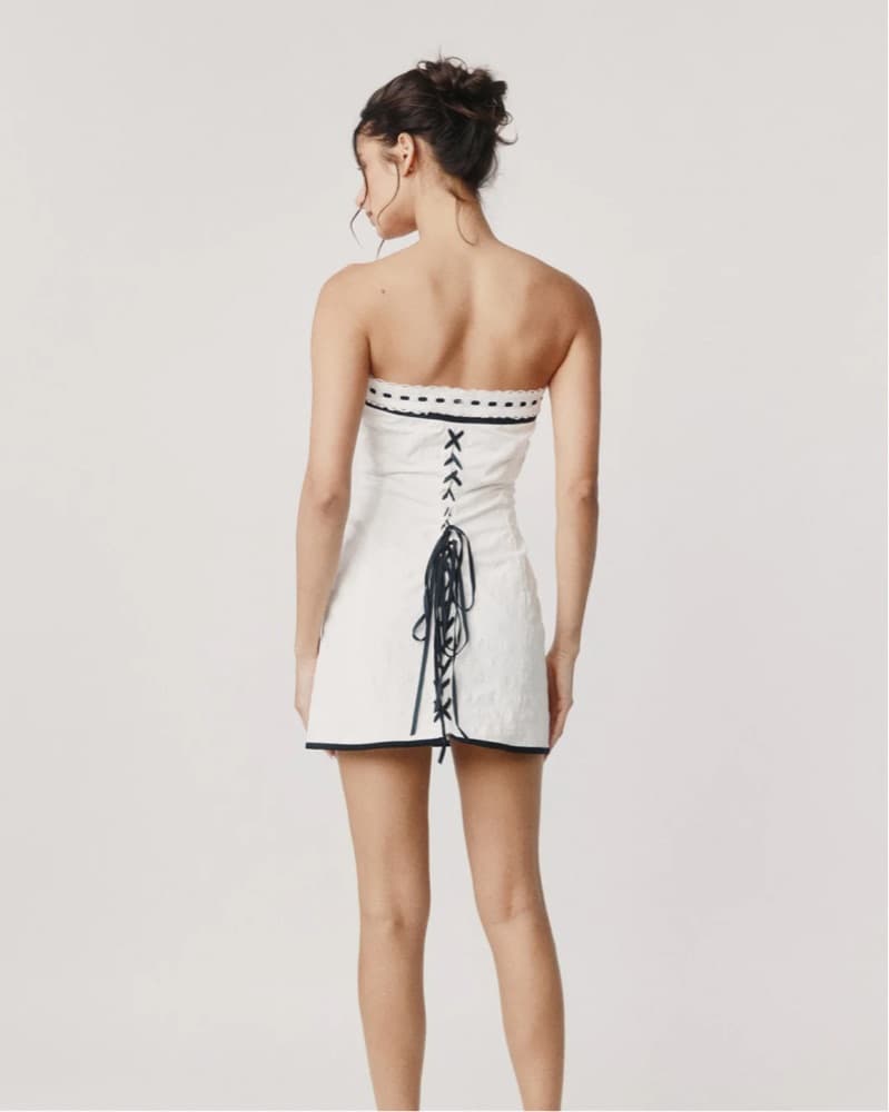 With JeanSABRIN DRESS | WHITE EMBROIDERY - Image 2