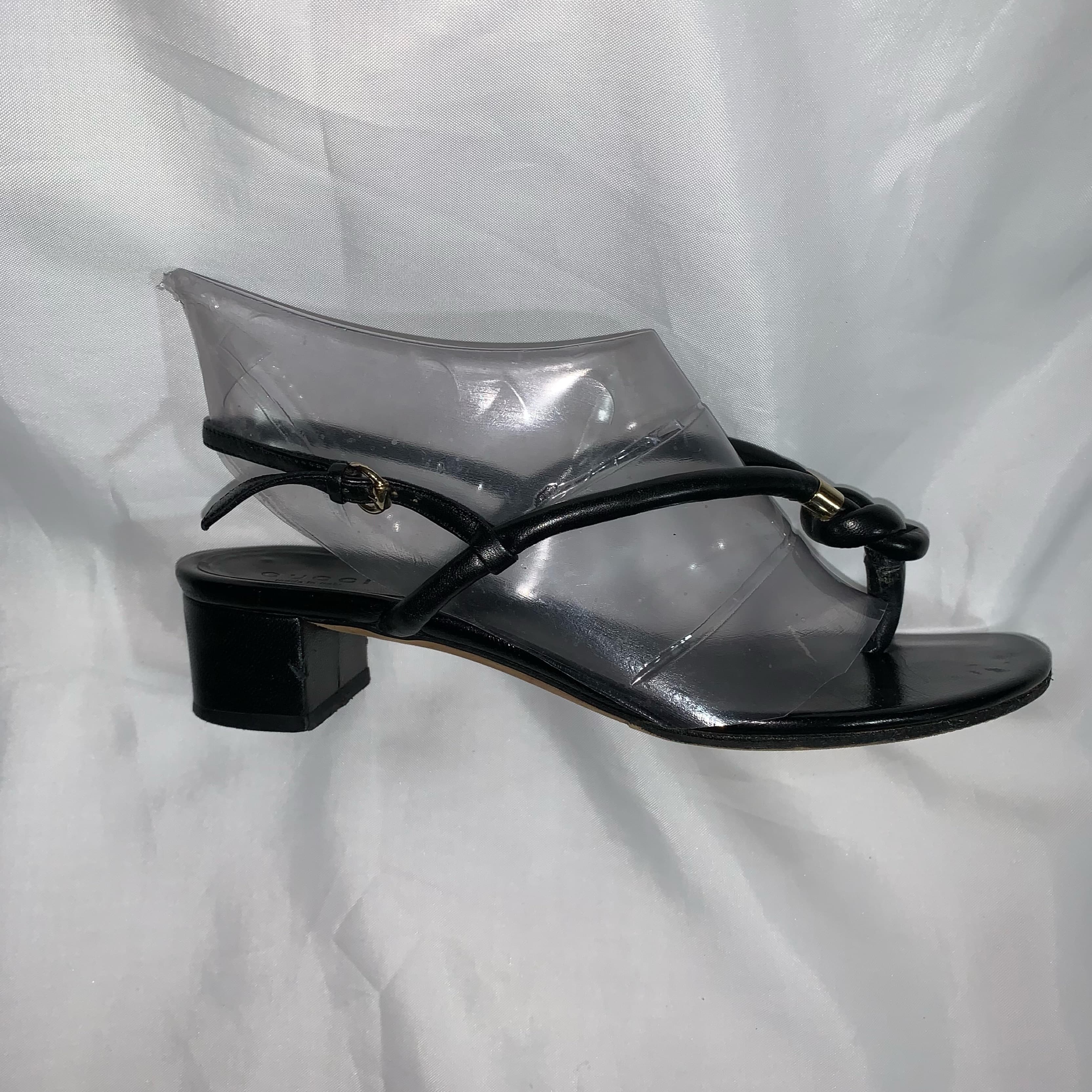 GUCCI size 36 knot THONG TOE sandals - Image 1