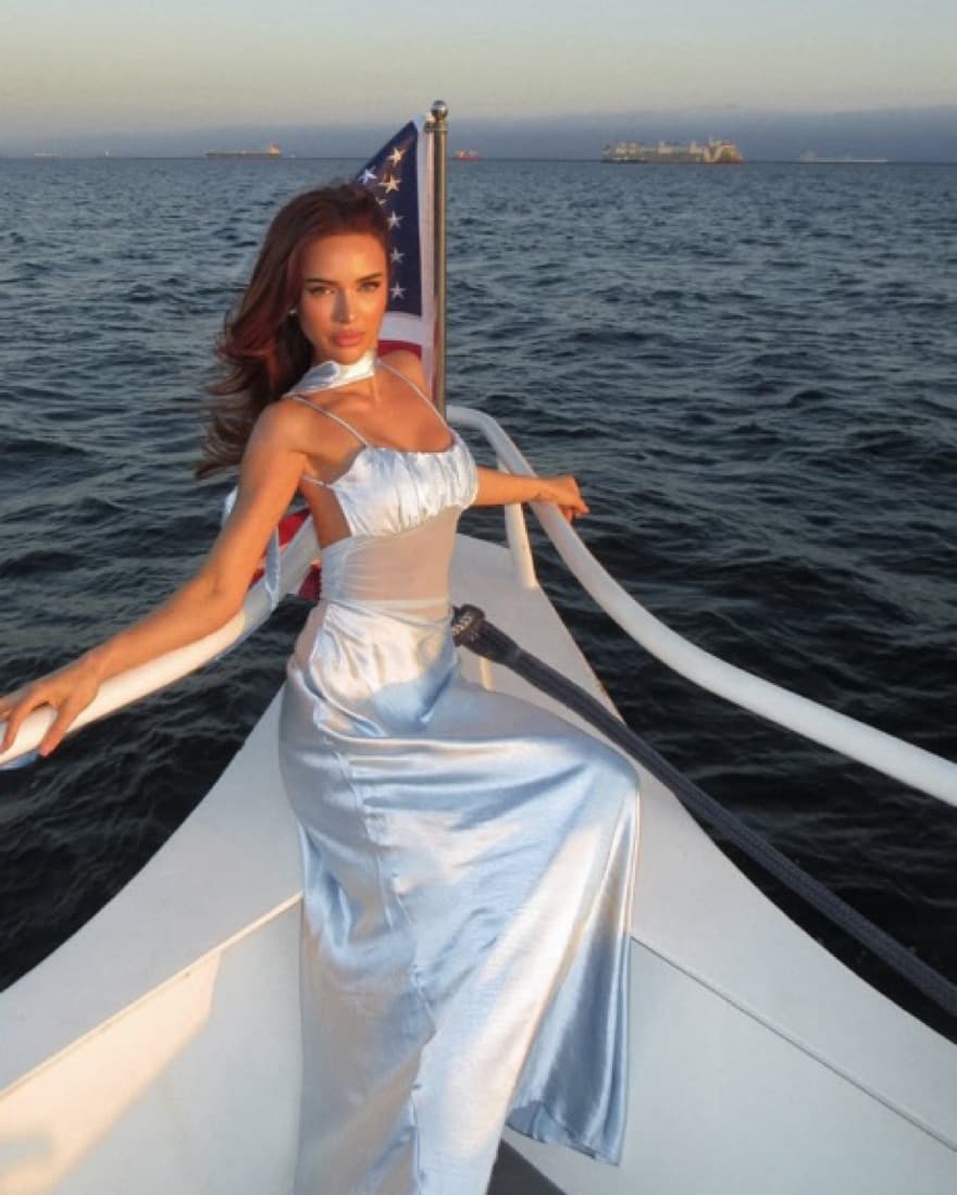 Elegant Blue Satin Gown - Image 2