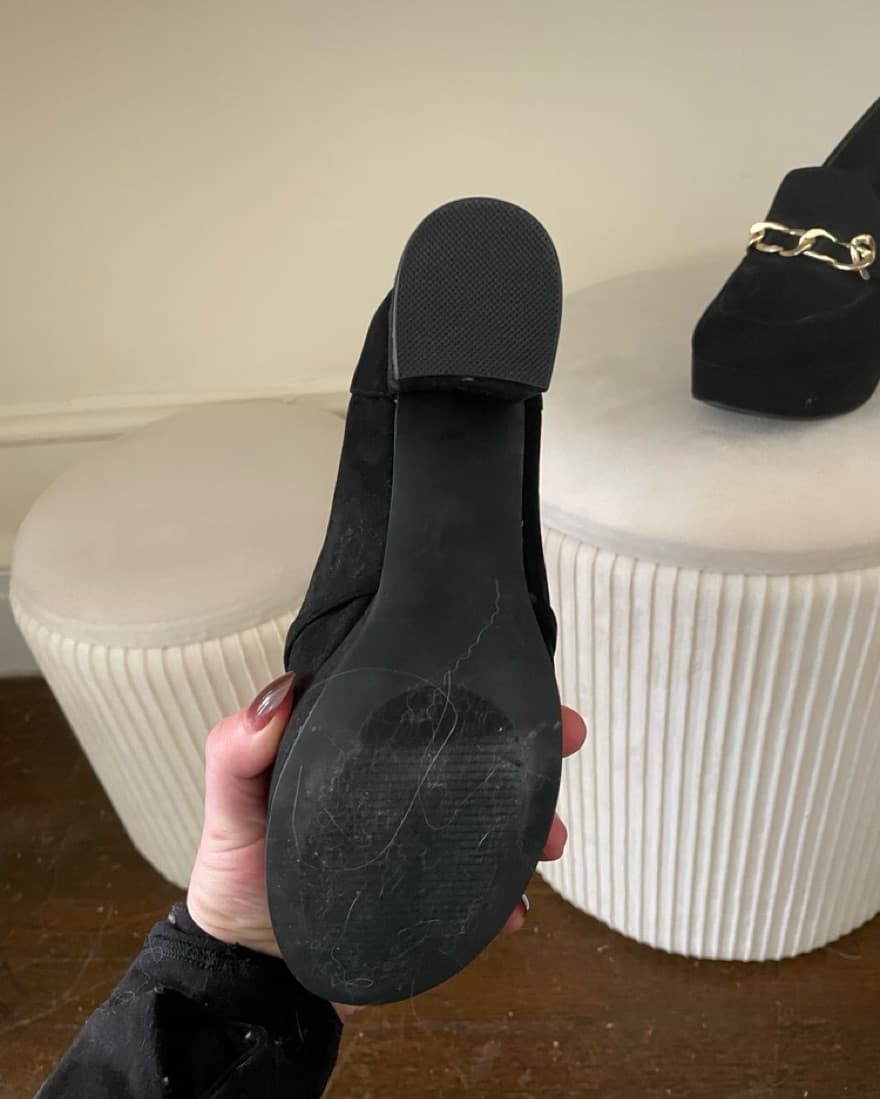 Black Velvet Platform Pump - Image 5