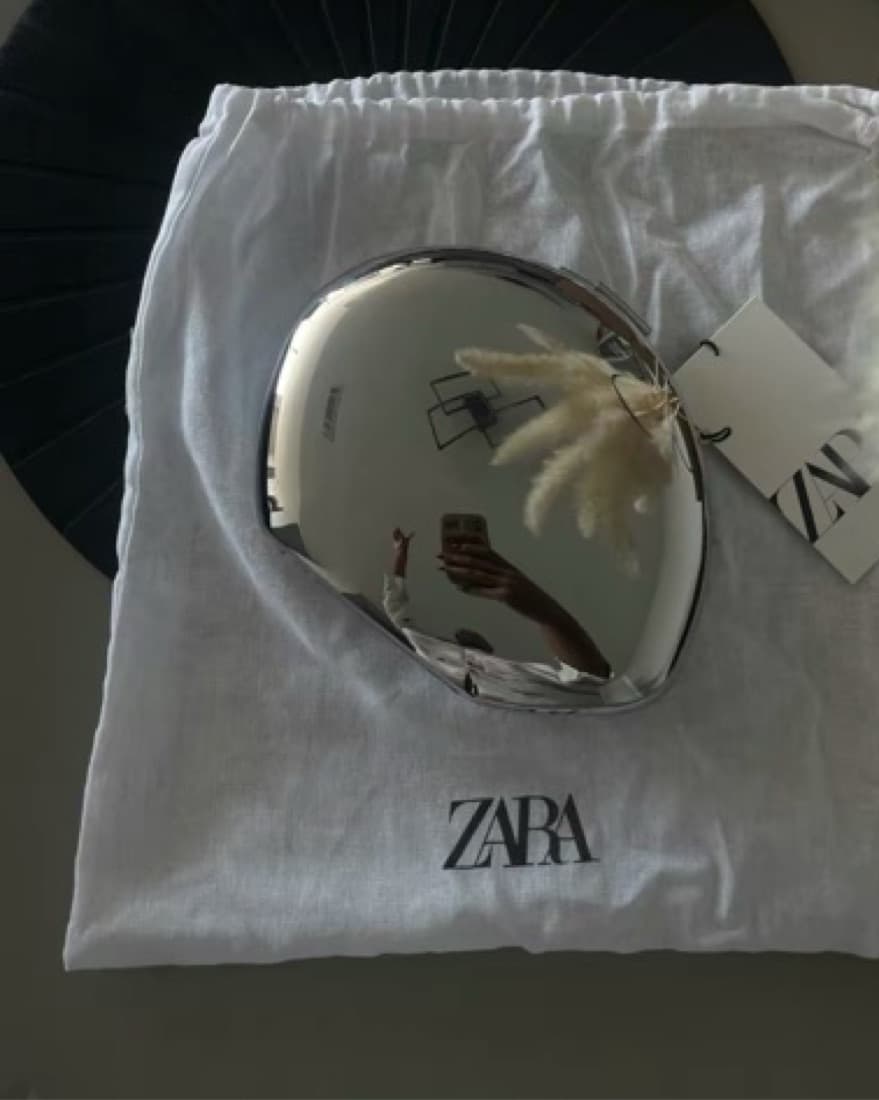 Zara Metallic Silver Clutch - Image 4