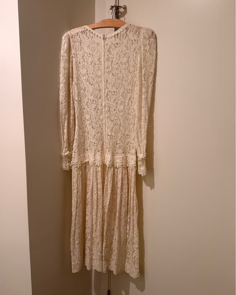 vintage white lace longsleeve dress XS-M - Image 6