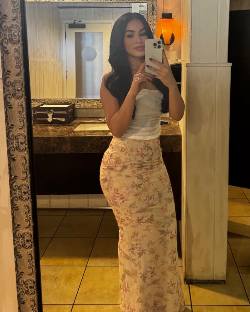 Elegant Floral Maxi Dress - Image 5