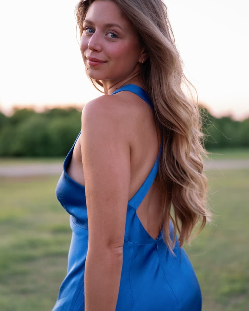 Blue silk Dress - Image 4