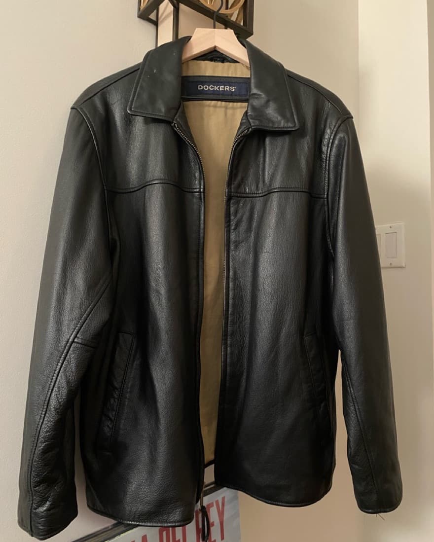Vintage Black Oversized Leather Jacket  - Image 5