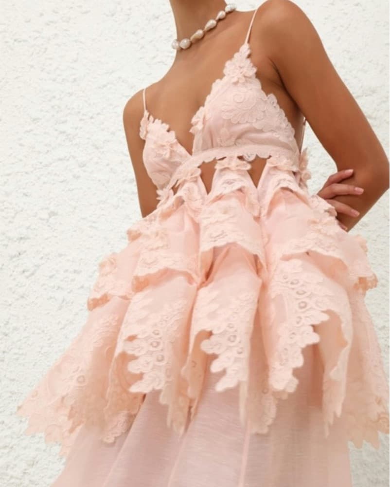 CRUSH TIERED LACE MAXI DRESS - Image 4
