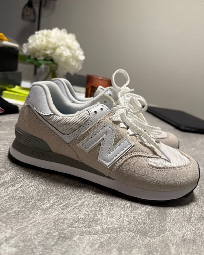 New Balance Sneakers - Image 3