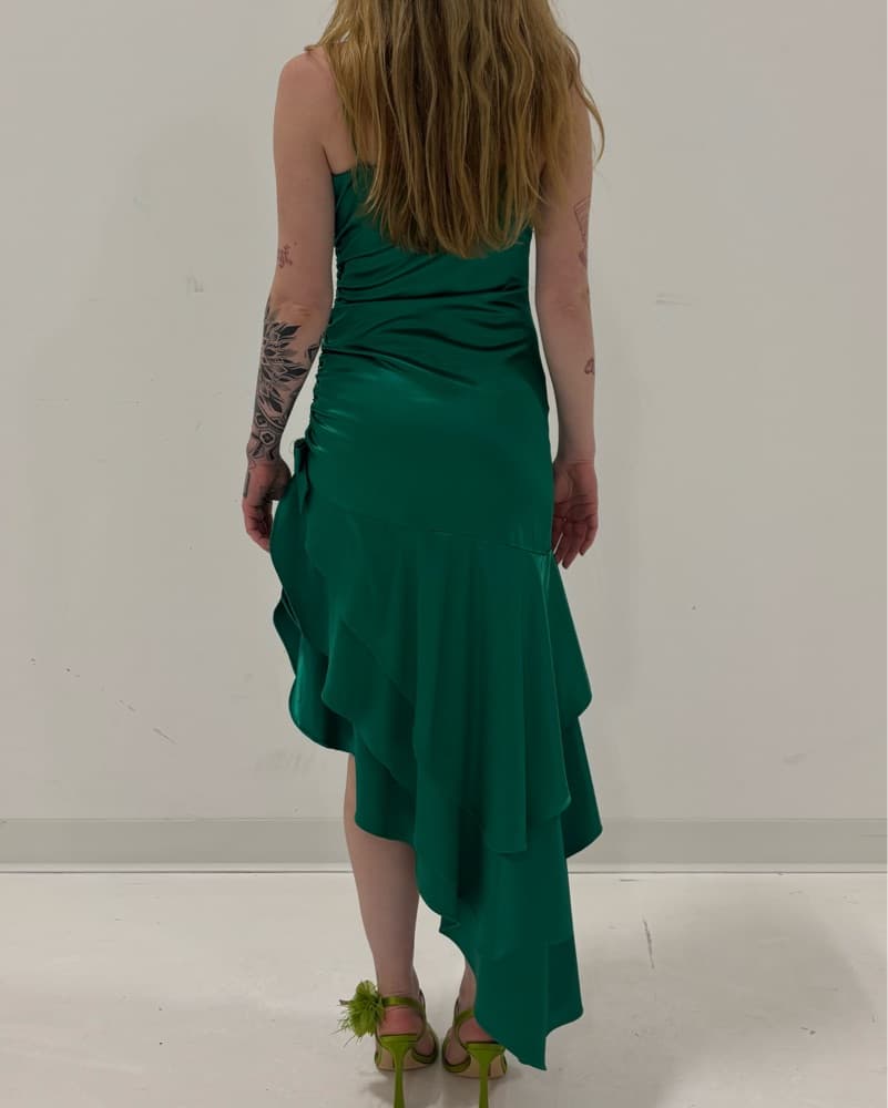 EMERALD GREEN RUCHED DRESS - Image 3