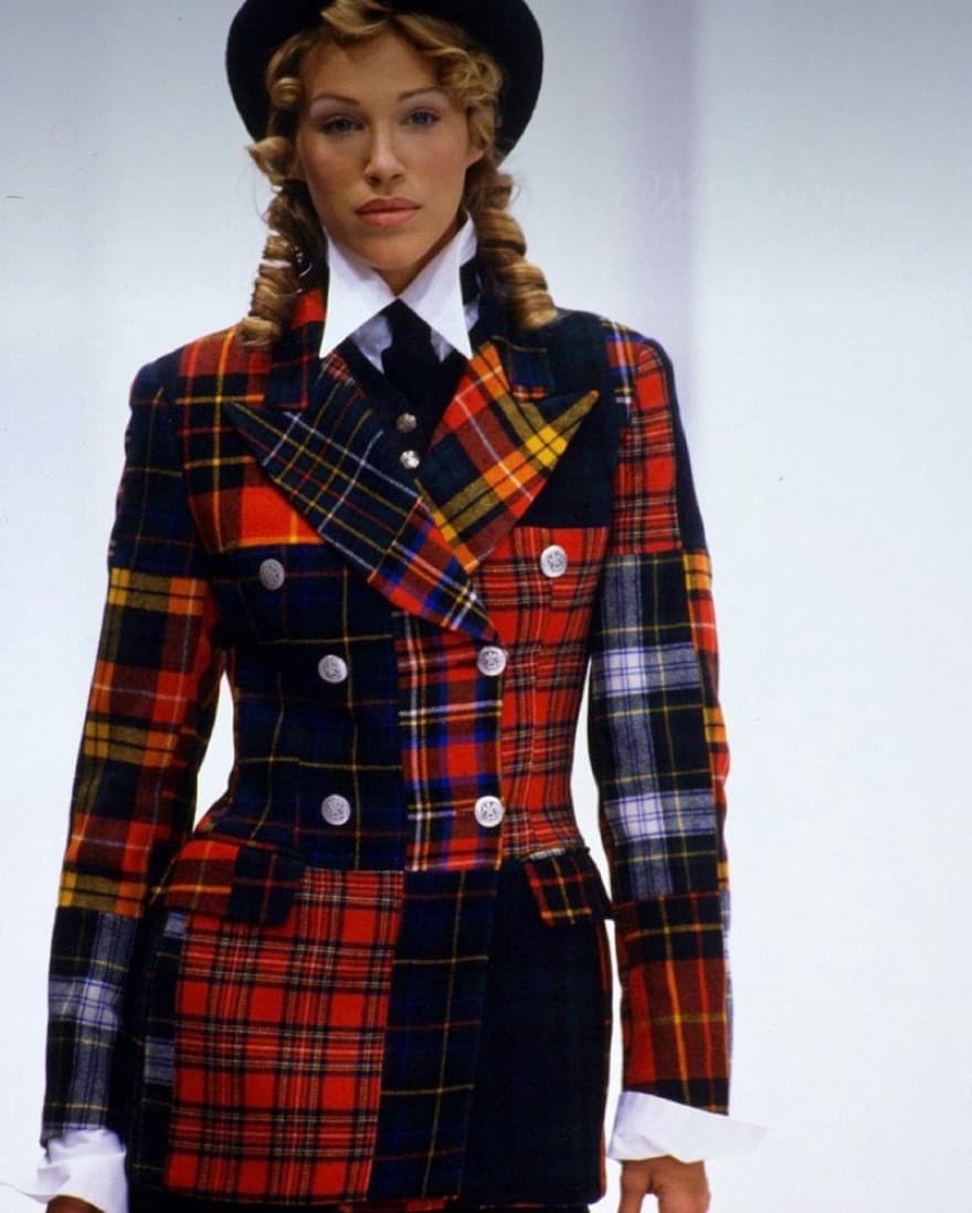 Dolce & Gabbana Vintage Tartan Blazer - Image 2