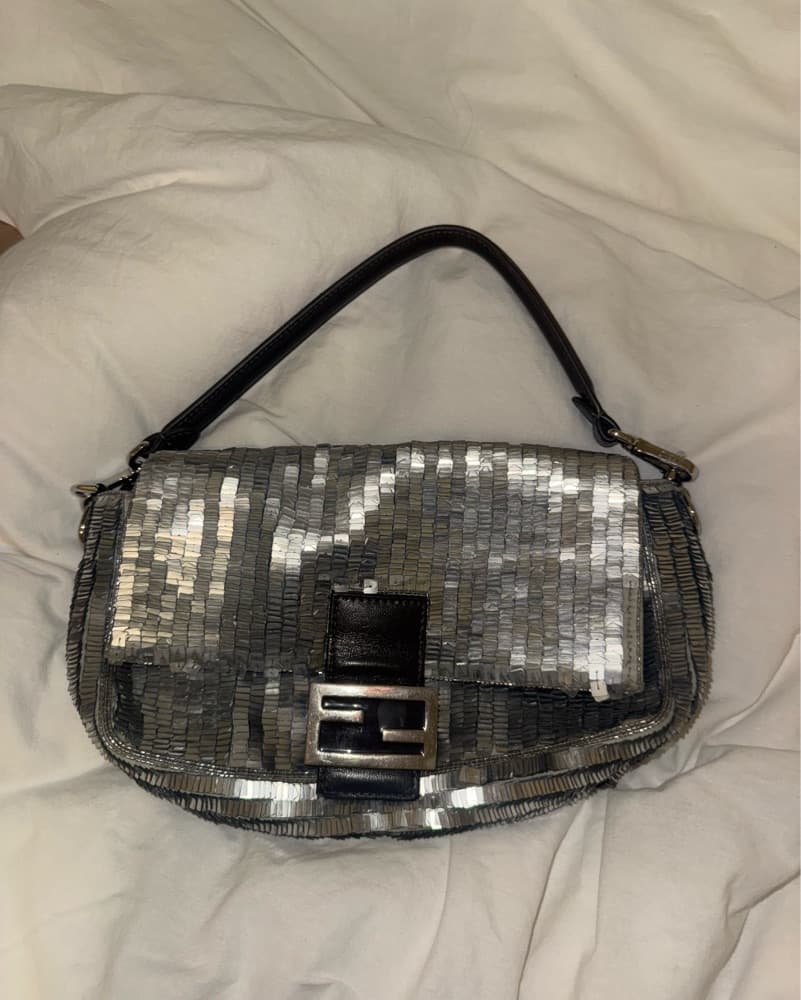 Rare Vintag Silver Sequin Fendi Baguette - Image 3