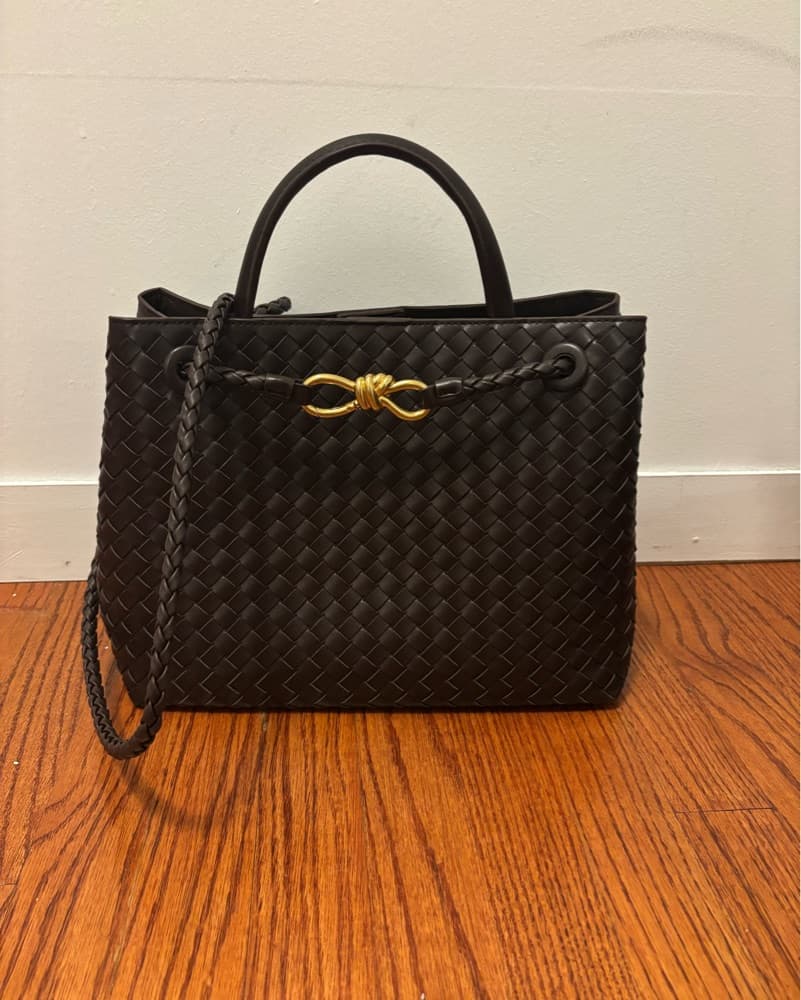Bottega Veneta Andiamo Large Tote - Image 1