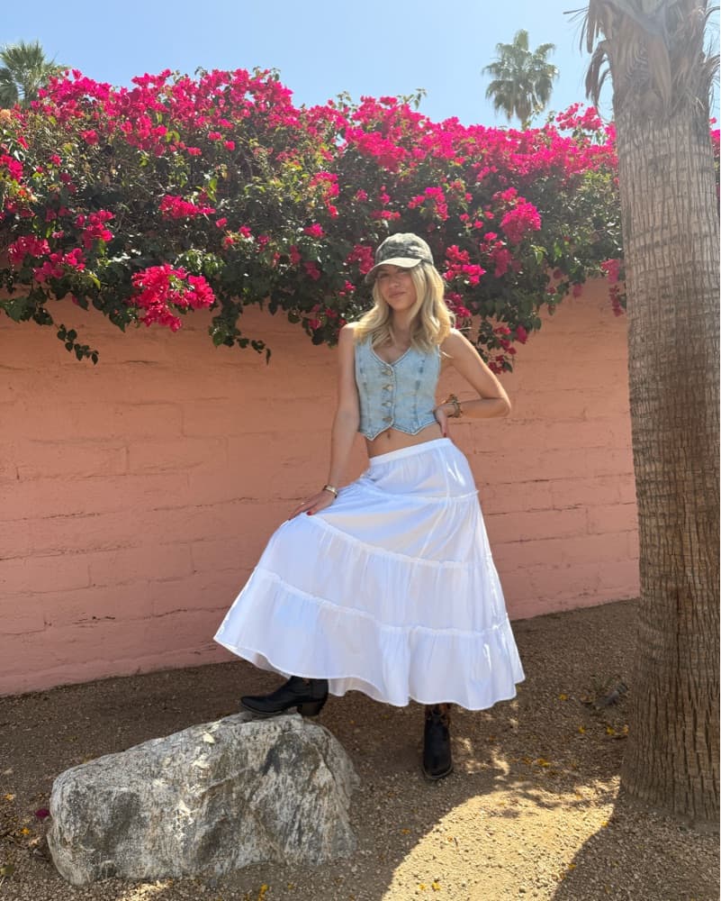 Stagecoach Outfit  - Image 3