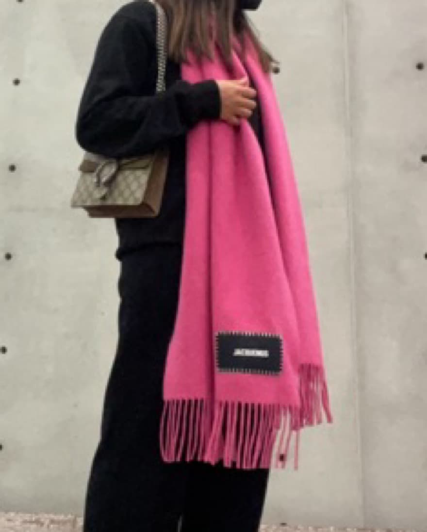 Pink Jaquemus Scarf - Image 3
