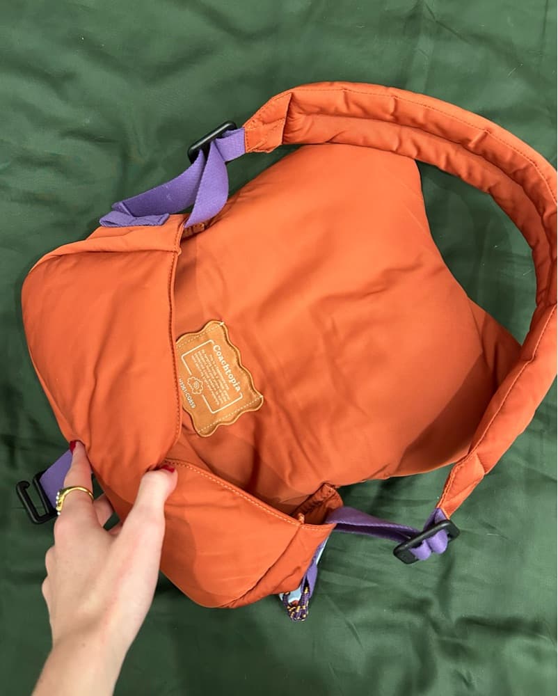 Coachtopia Loop Puffy Wavy Dinky Bag - Image 4