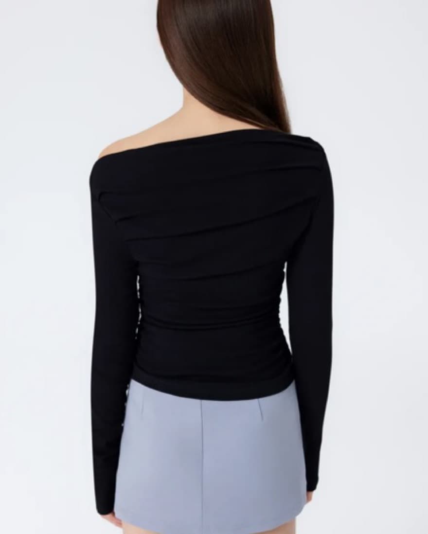 Black Off Shoulder Knit Ruched Top - Image 2