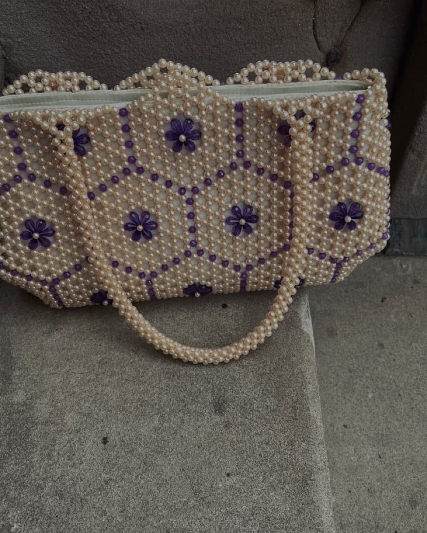Vintage Beaded Flower Purse  - Image 5
